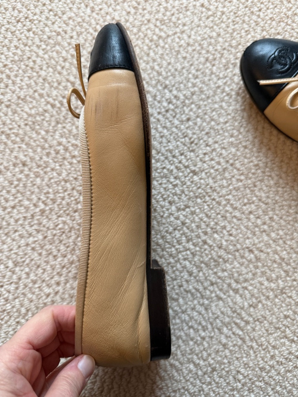 CHANEL Beige and Black Leather Cap-Toe Ballet Flats - Picture 6 of 8